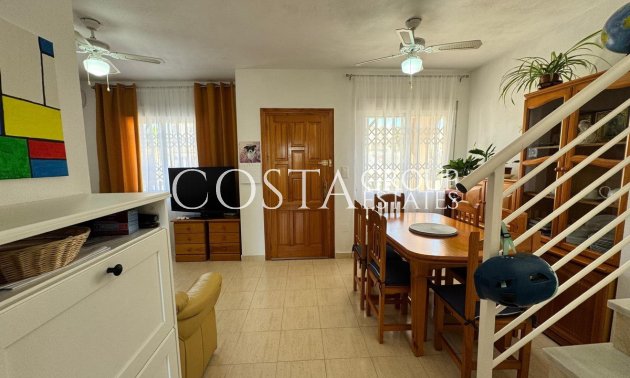 Resale - House -
Orihuela - Orihuela Costa