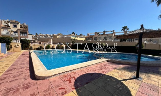 Resale - House -
Orihuela - Orihuela Costa