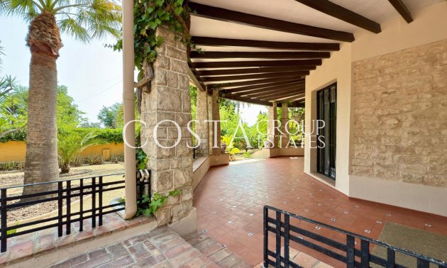 Revente - Villa -
Alicante - Alicante Centro