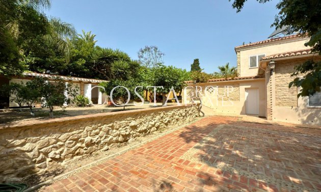 Revente - Villa -
Alicante - Alicante Centro
