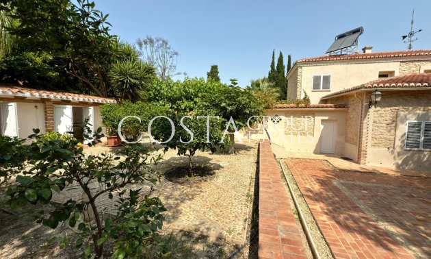 Revente - Villa -
Alicante - Alicante Centro