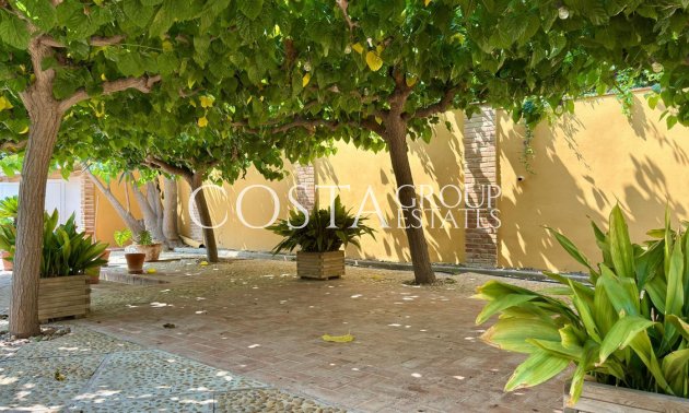 Revente - Villa -
Alicante - Alicante Centro