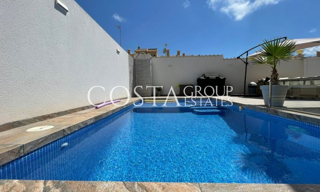 Resale - House -
Orihuela - Orihuela Costa