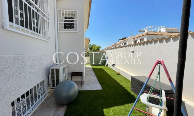 Resale - House -
Orihuela - Orihuela Costa