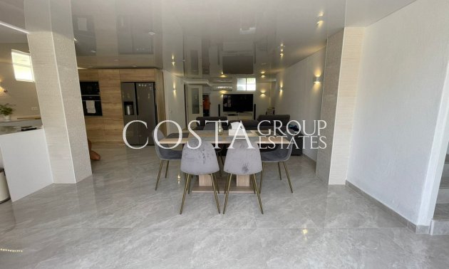Resale - House -
Orihuela - Orihuela Costa