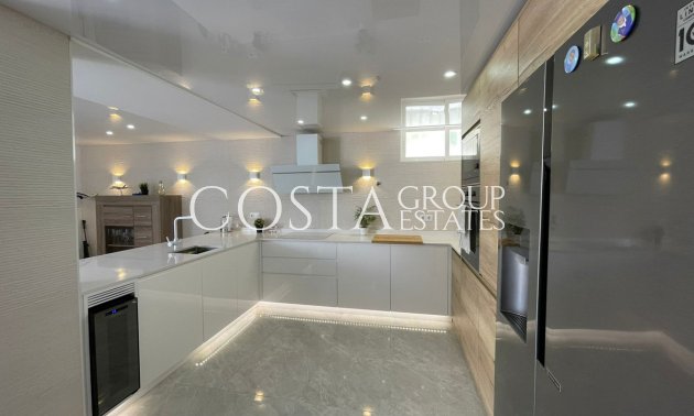 Resale - House -
Orihuela - Orihuela Costa