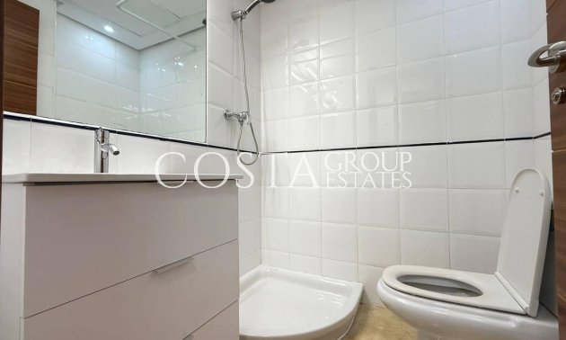 Resale - Apartments -
Torrevieja - Torrevieja Centro