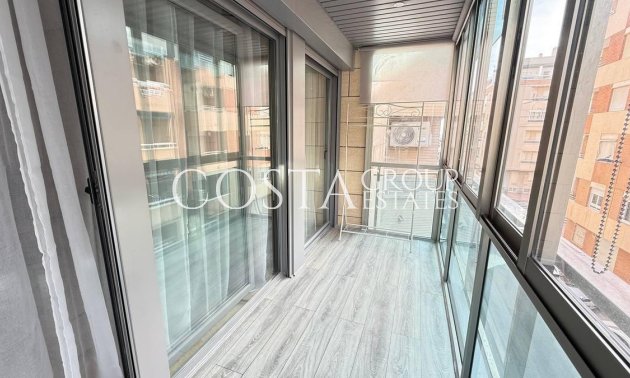 Resale - Apartments -
Torrevieja - Torrevieja Centro