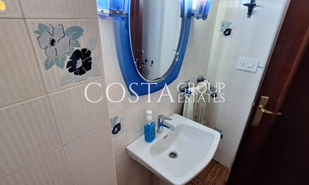 Resale - Apartments -
Torrevieja - Torrevieja Centro