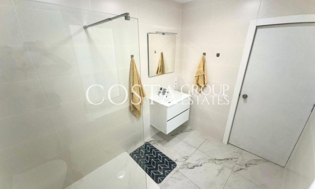 Resale - Apartments -
Alicante - Alicante Centro