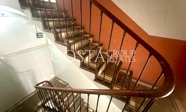 Resale - Apartments -
Alicante - Alicante Centro