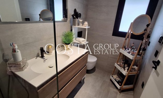 Odsprzedaż - Apartments -
Torrevieja - Torrevieja Centro
