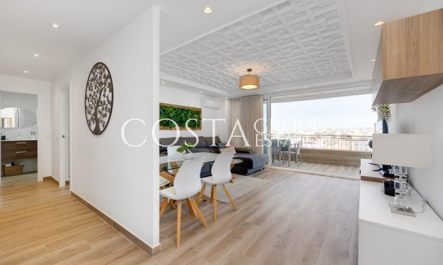 Resale - Apartments -
Torrevieja - Torrevieja Centro