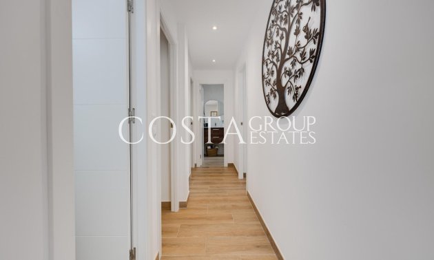 Resale - Apartments -
Torrevieja - Torrevieja Centro