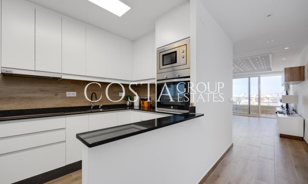 Resale - Apartments -
Torrevieja - Torrevieja Centro