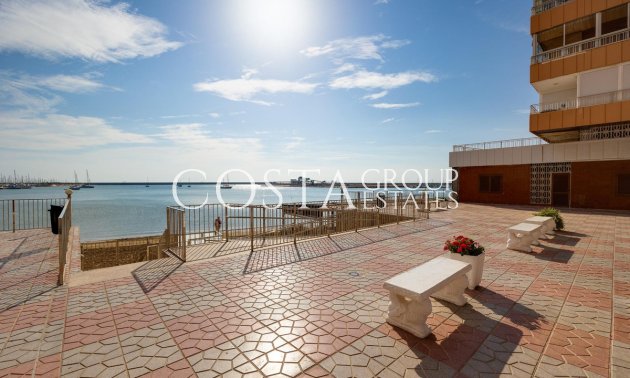 Resale - Apartments -
Torrevieja - Torrevieja Centro