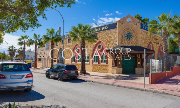Odsprzedaż - Dom -
Orihuela - La Florida