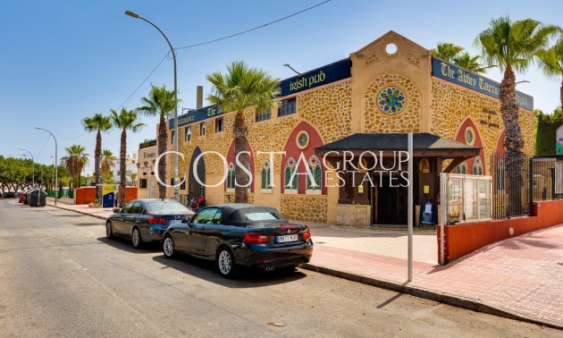Odsprzedaż - Dom -
Orihuela - La Florida