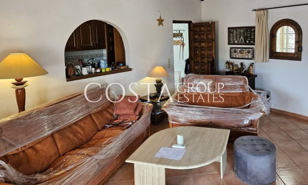 Resale - Villa -
Benissa - Benissa Centro
