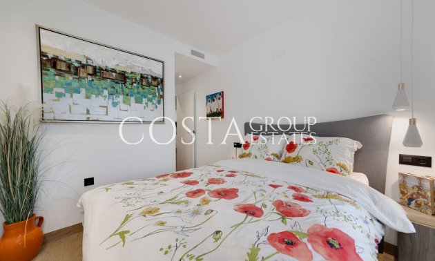 Resale - Apartments -
Torrevieja - Torrevieja Centro
