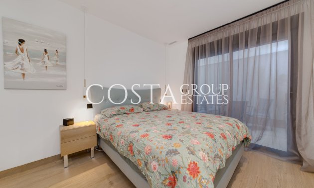 Resale - Apartments -
Torrevieja - Torrevieja Centro