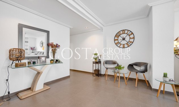 Resale - Apartments -
Torrevieja - Torrevieja Centro