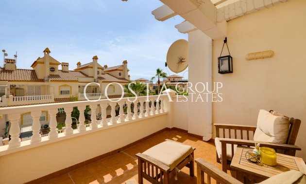 Resale - House -
Orihuela - Orihuela Costa