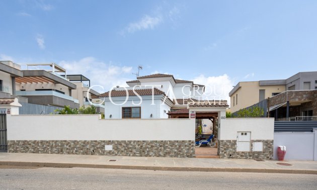 Herverkoop - Villa -
Los Montesinos - Los Montesinos Centro