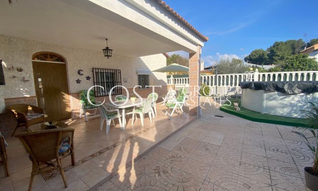 Herverkoop - Villa -
Algorfa - Algorfa Centro