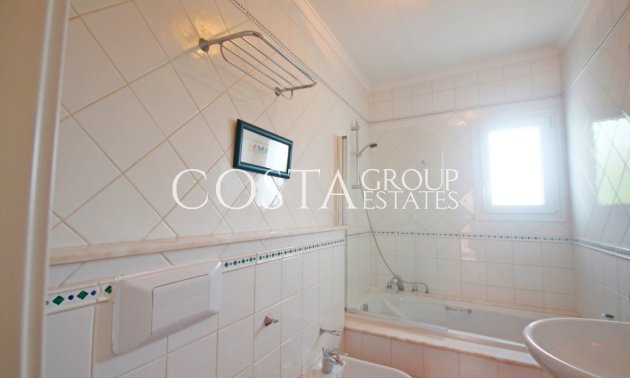 Herverkoop - Villa -
Teulada - Moraira