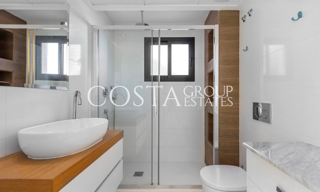 Resale - Villa -
Orihuela - La Zenia