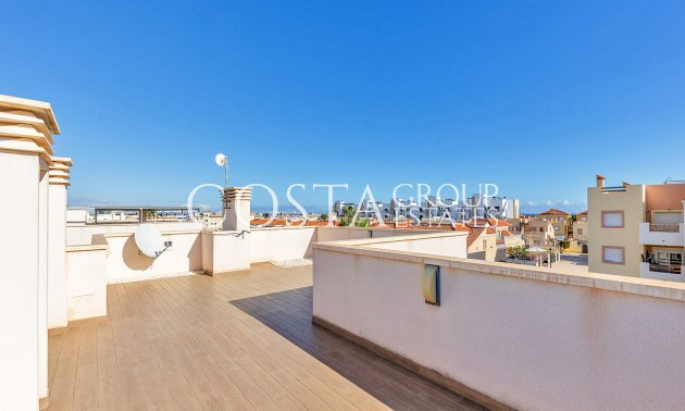 Resale - Villa -
Orihuela - La Zenia