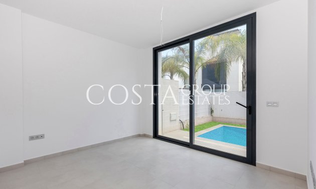Wiederverkauf - Villa -
Orihuela - Orihuela Costa