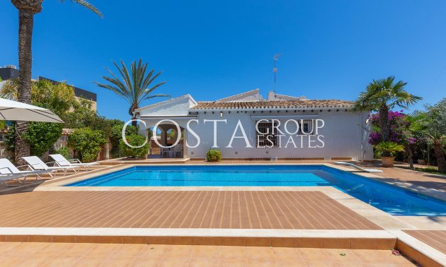 Resale - Villa -
Orihuela - Punta Prima