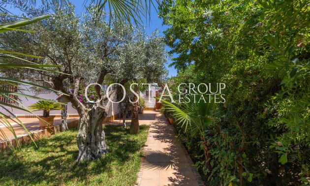 Resale - Villa -
Orihuela - Punta Prima