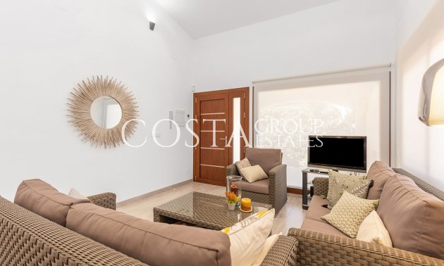 Resale - Villa -
Orihuela - Punta Prima