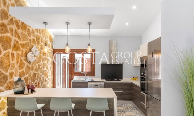 Resale - Villa -
Orihuela - Punta Prima
