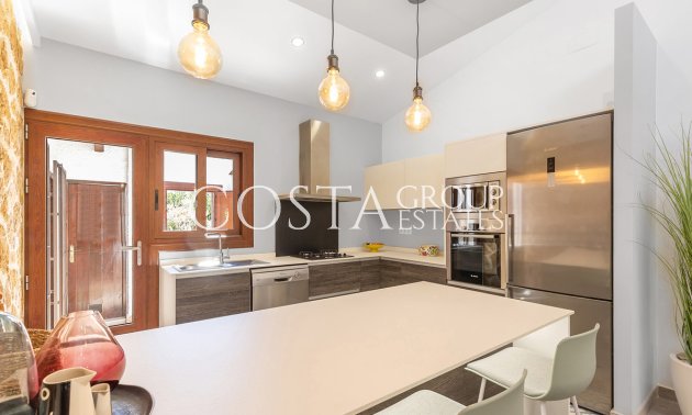 Resale - Villa -
Orihuela - Punta Prima