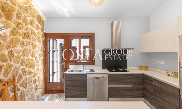 Resale - Villa -
Orihuela - Punta Prima