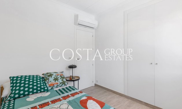 Resale - Villa -
Orihuela - Punta Prima