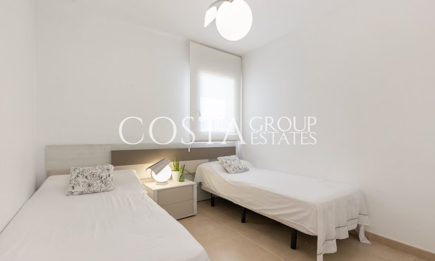 Resale - Apartments -
Orihuela - Villamartin