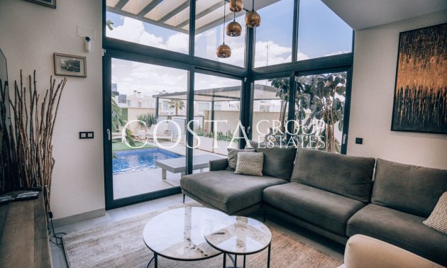 Wiederverkauf - Villa -
Orihuela - Lomas de Cabo Roig
