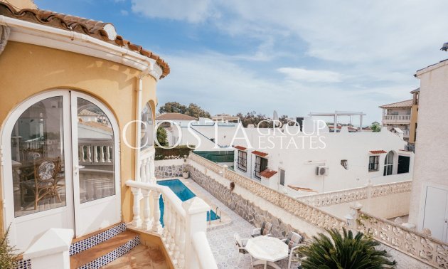 Resale - Villa -
Orihuela - Villamartin