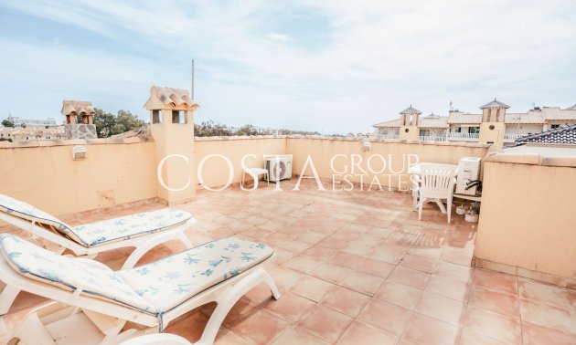Resale - Villa -
Orihuela - Villamartin