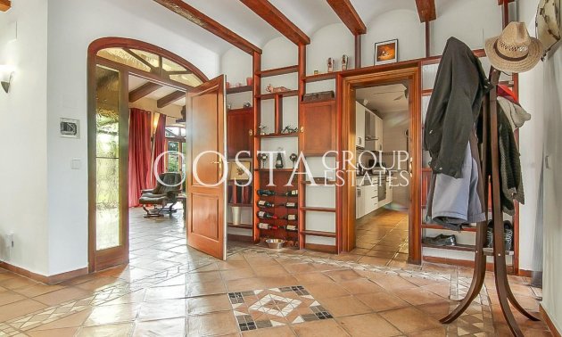 Resale - Villa -
Benissa - Benissa Centro