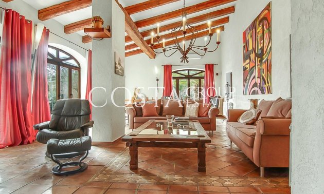 Resale - Villa -
Benissa - Benissa Centro