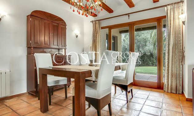 Resale - Villa -
Benissa - Benissa Centro
