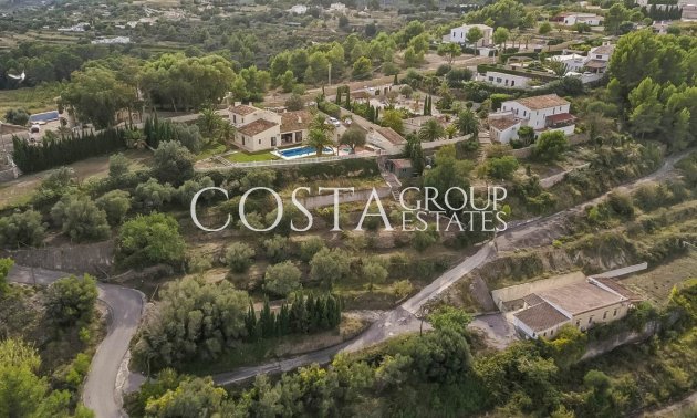 Resale - Villa -
Benissa - Benissa Centro