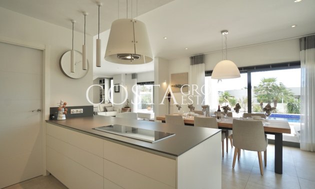Herverkoop - Villa -
Teulada - Moraira
