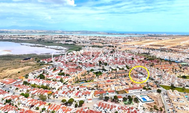 Odsprzedaż - Willa -
Torrevieja - Torrevieja Centro
